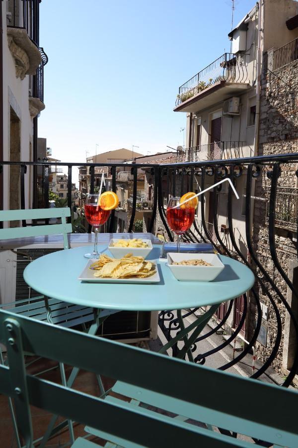 דירות טאורמינה Casa Antico Borgo Cuseni מראה חיצוני תמונה